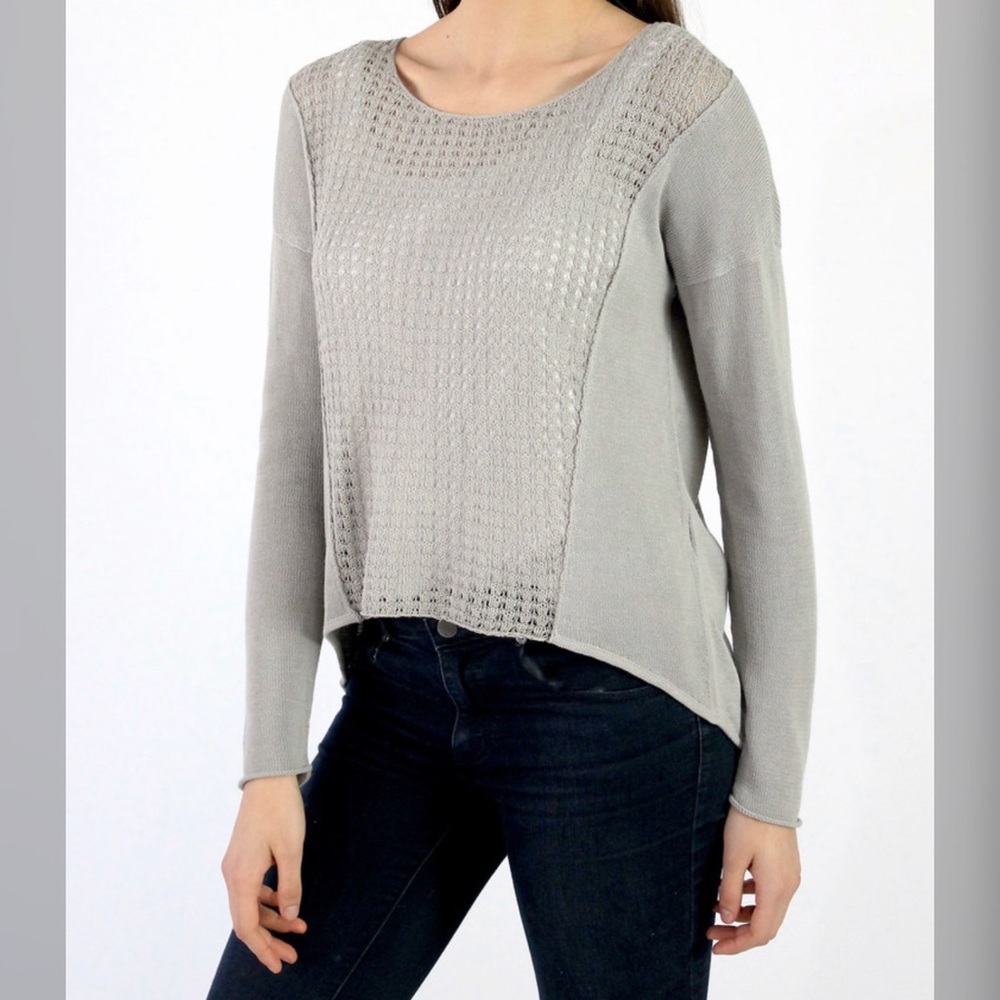 Beyond Threads L/S pullover blouse